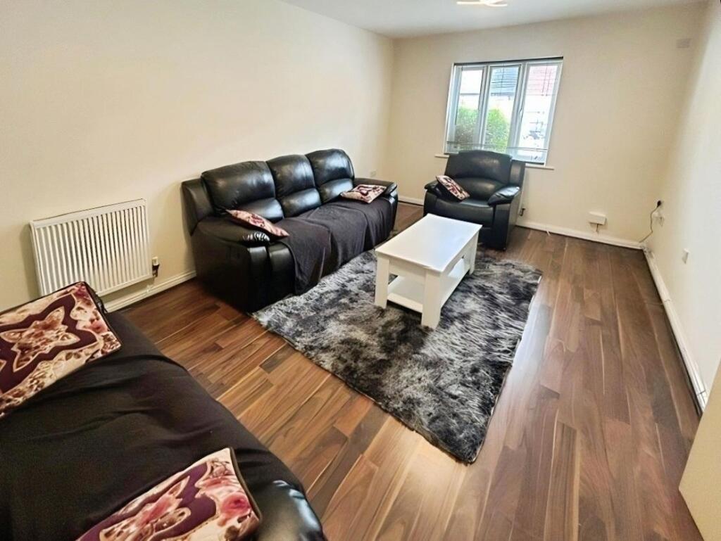 House in Peterborough - View 4