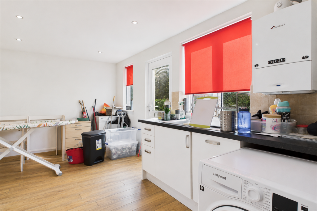 House in London - View 5