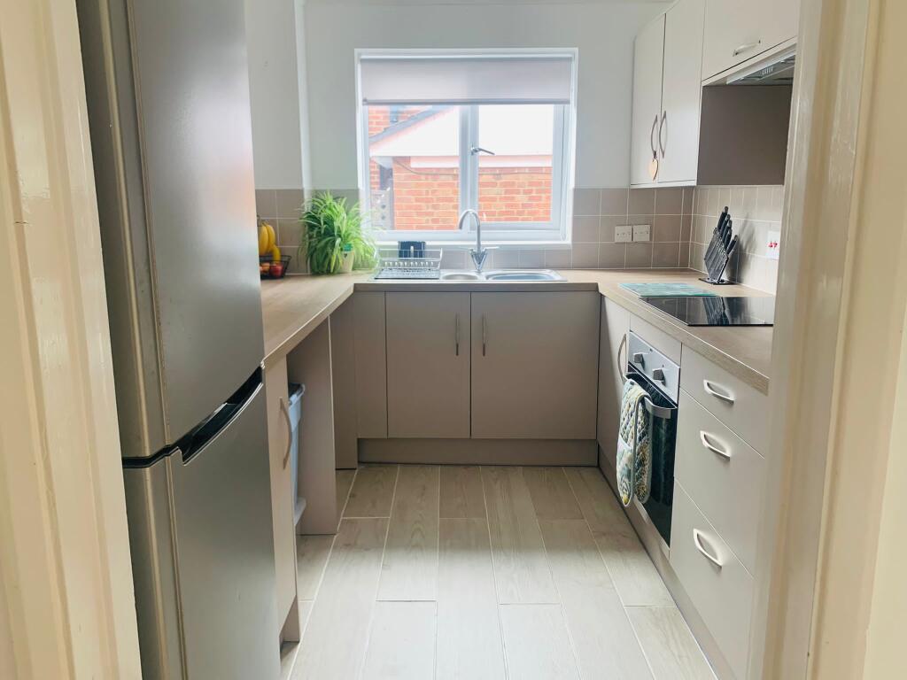 Apartment in Southampton - View 2