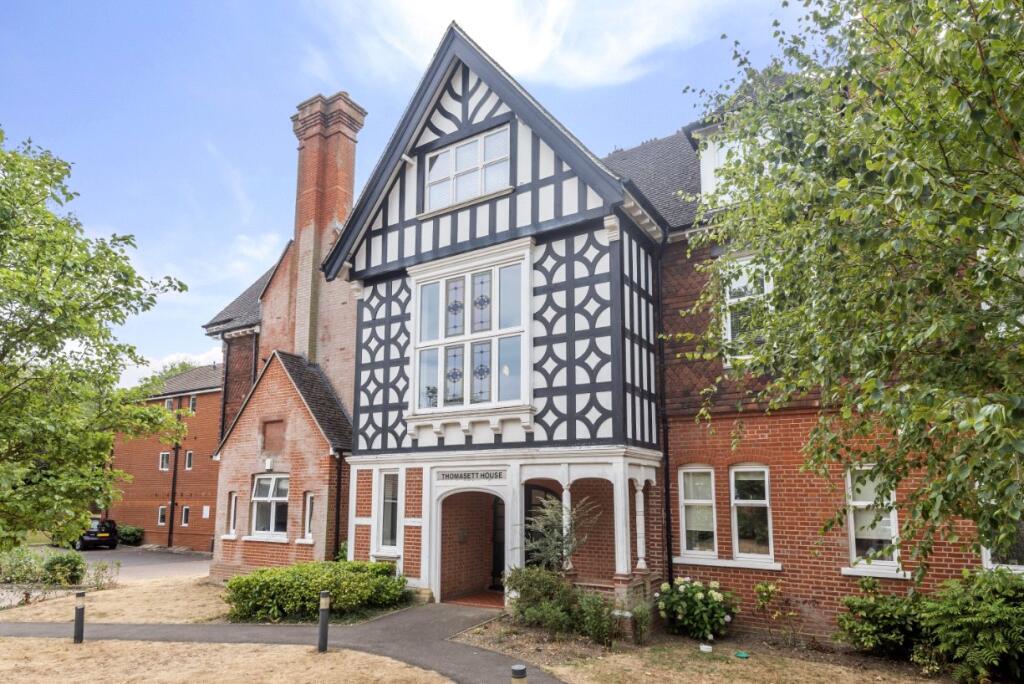 Main image of property: Knotley Way, West Wickham