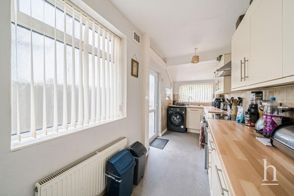 Fernlea Road, Wirral, CH60 photo 4