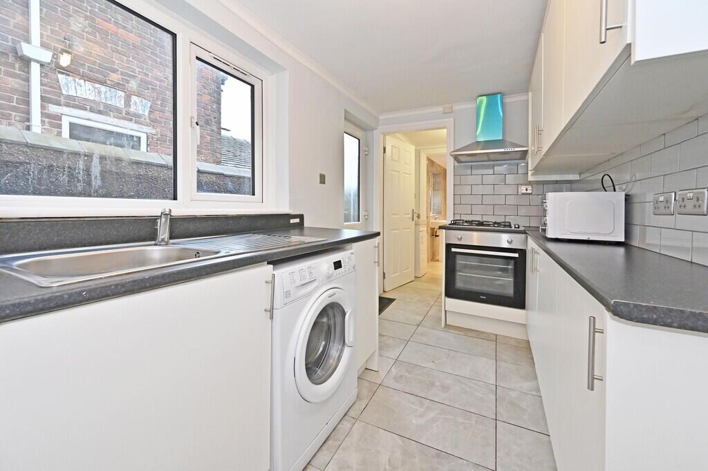 House in Stoke-on-Trent - More