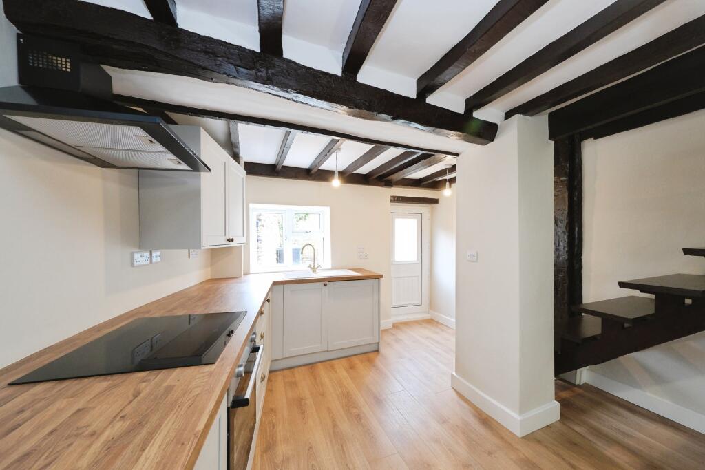 High Street, Mansfield, NG19 - View 4