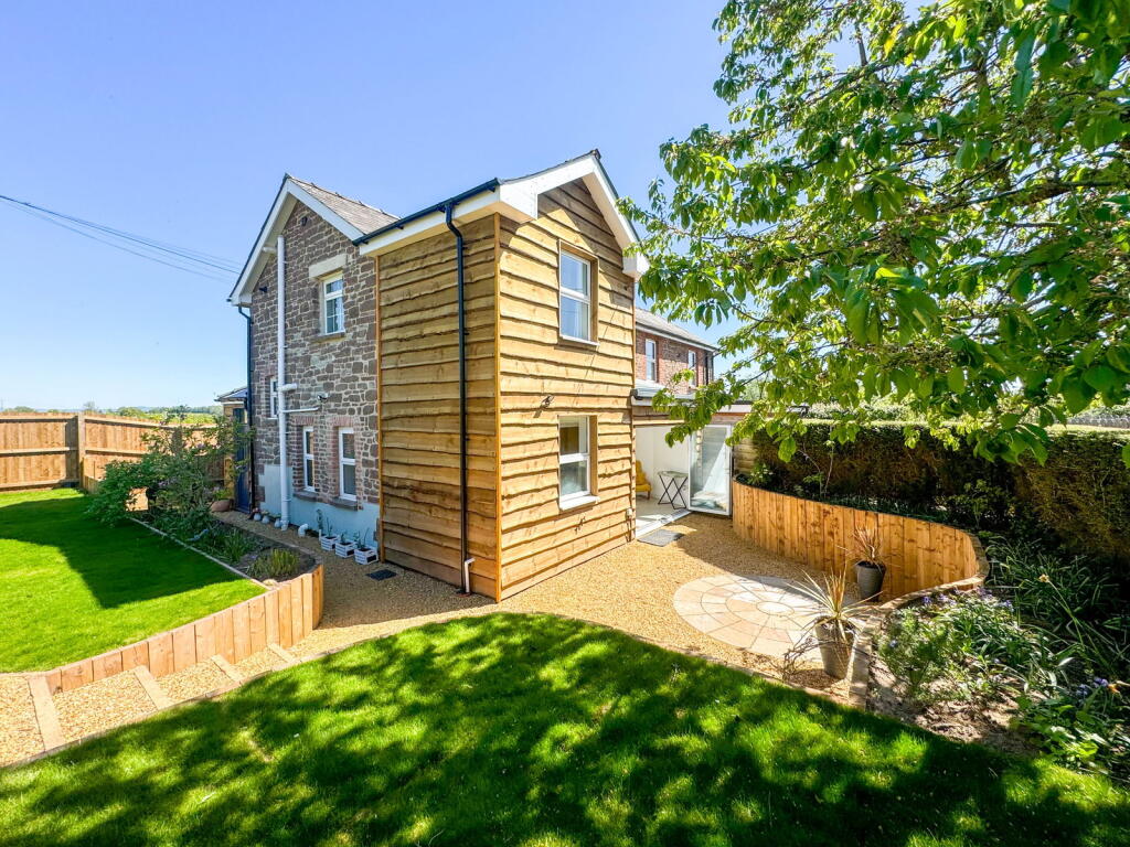 Main image of property: Peterstow, Ross-on-wye, Herefordshire, HR9
