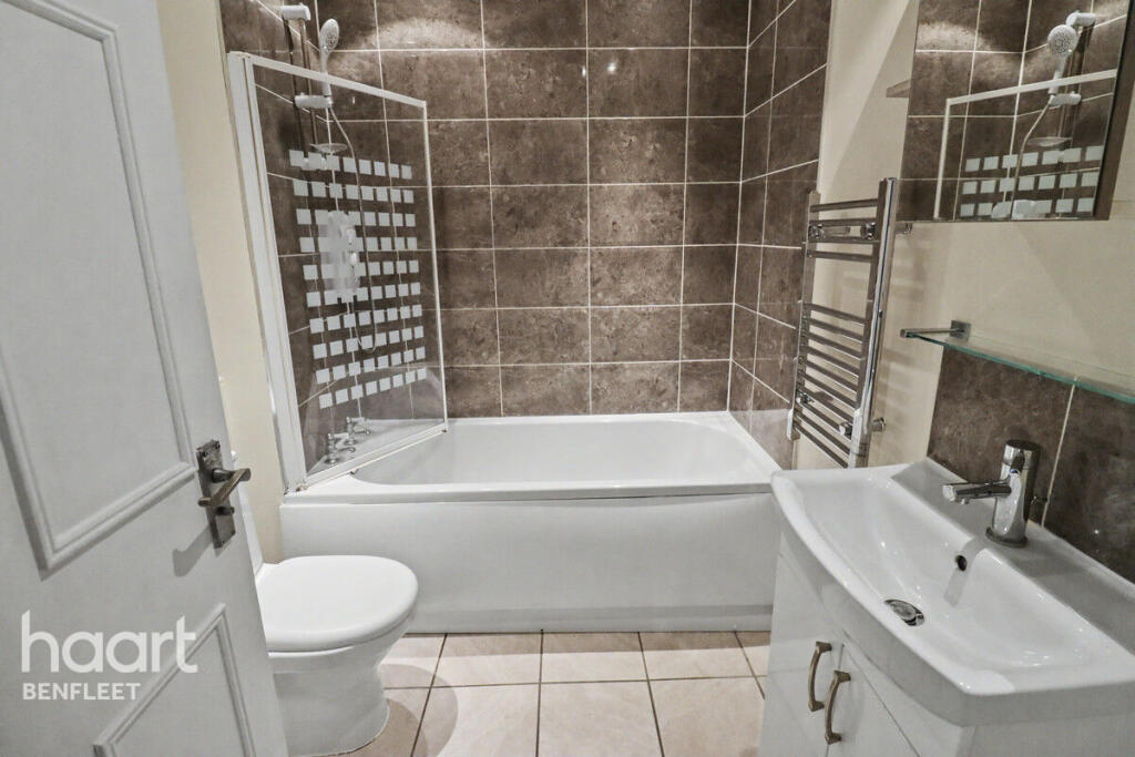 Main image of property: London Road, Benfleet