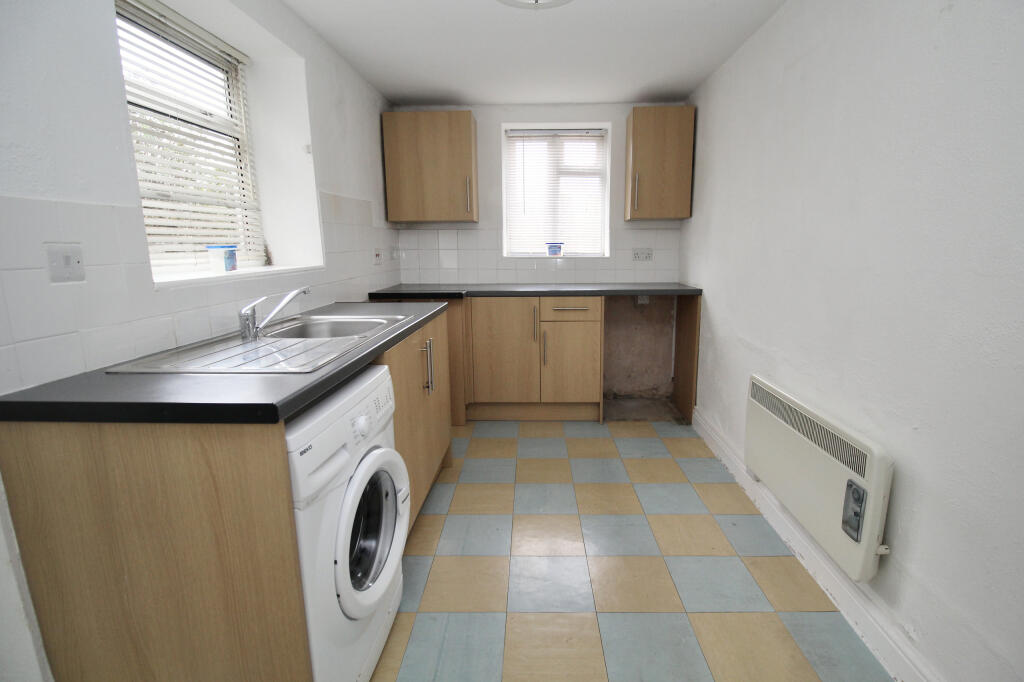 Additional image 8 of Orchard Road, Street