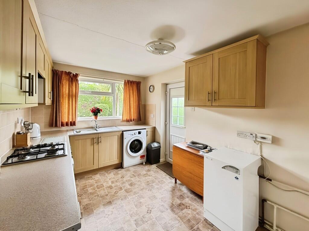 House in West Lindsey, Gainsborough - View 3