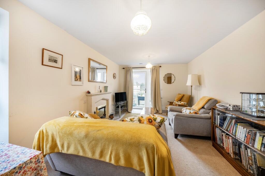 Lower Turk Street, Alton, Hampshire, GU34 photo 4