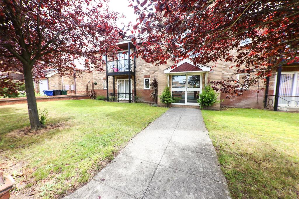 Apartment in Doncaster, Lakeside