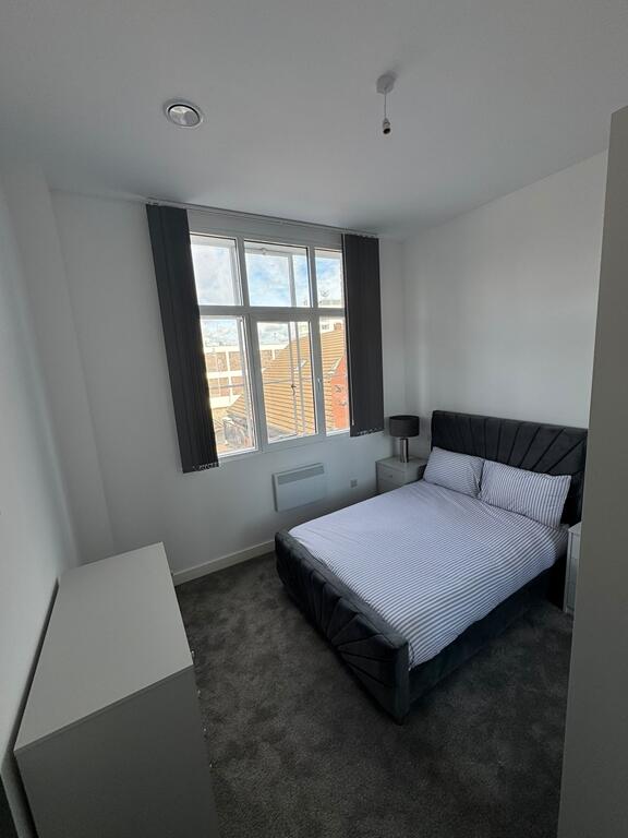 Apartment in Birmingham, Jewellery Quarter - View 5