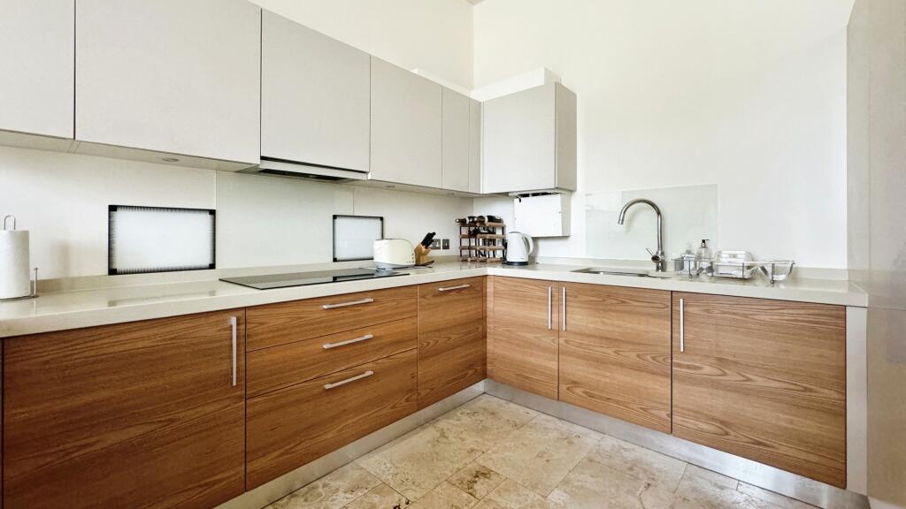 Apartment in Dorset, Burton and Winkton - View 5