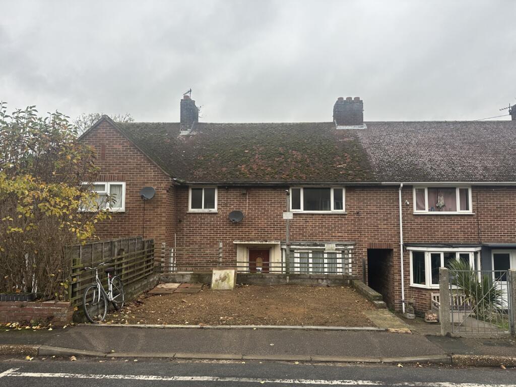 Main image of property: 23 Throckmorton Road, Bungay, Suffolk NR35 1JN