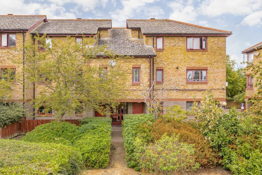 Main image of property: Timber Pond Road, London