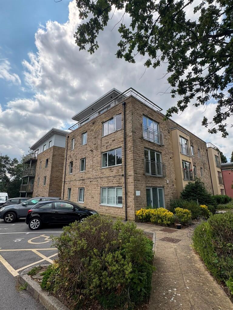 Main image of property: Brodwell Grange, Leeds