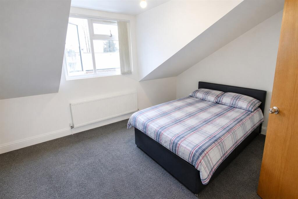 House in Birmingham - View 5
