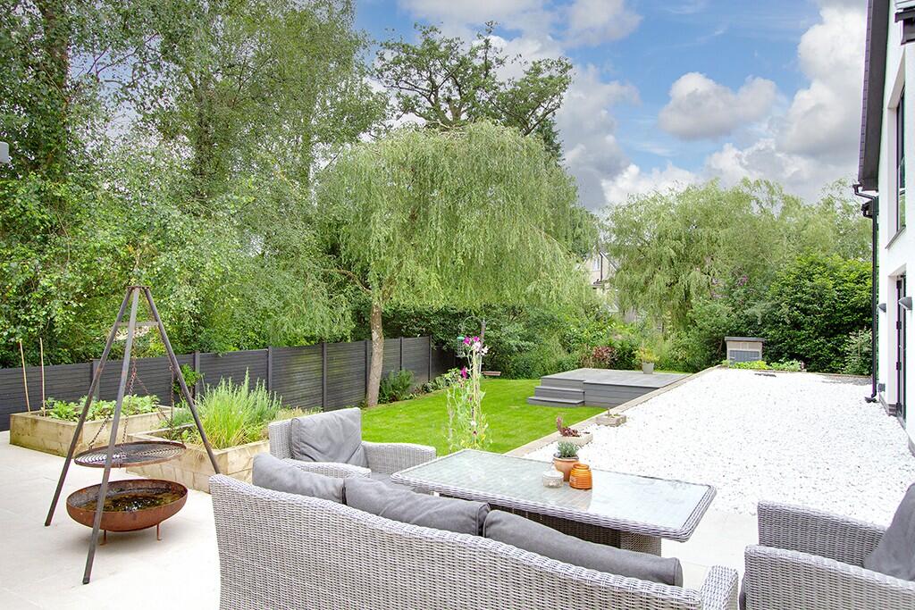 The Willows, 28 Fairbank, Kirkby Lonsdale, LA6 2DU photo 3