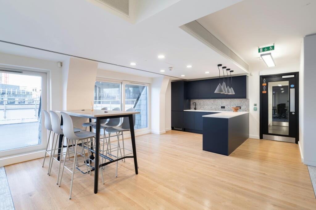HiRes - 38 Threadneedle St-9.jpg