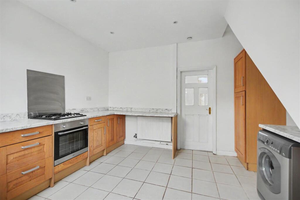 House in Nottingham, Stapleford - View 6