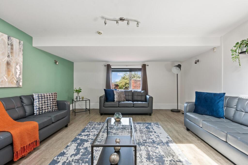 House in Leeds - View 3