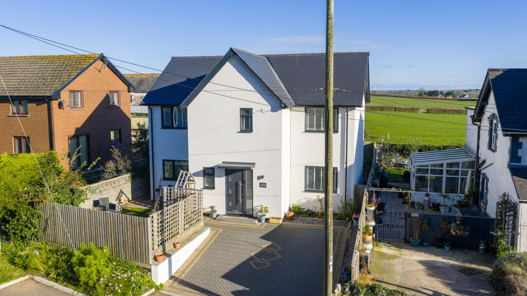 Main image of property: Ty Newydd House, Cowbridge Road, St. Athan, Barry