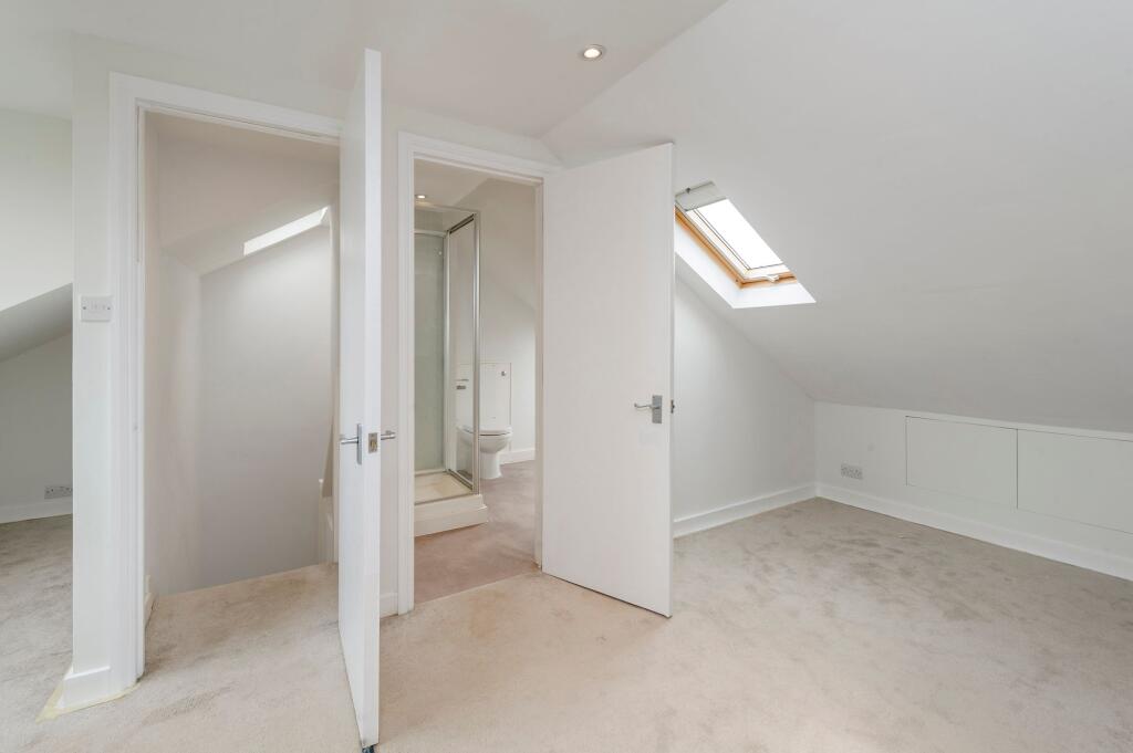 Apartment in London, Brondesbury Park, Brondesbury - View 6