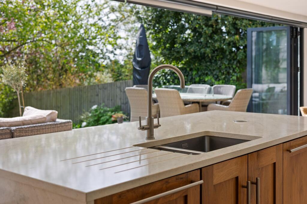 House in Bristol - View 5