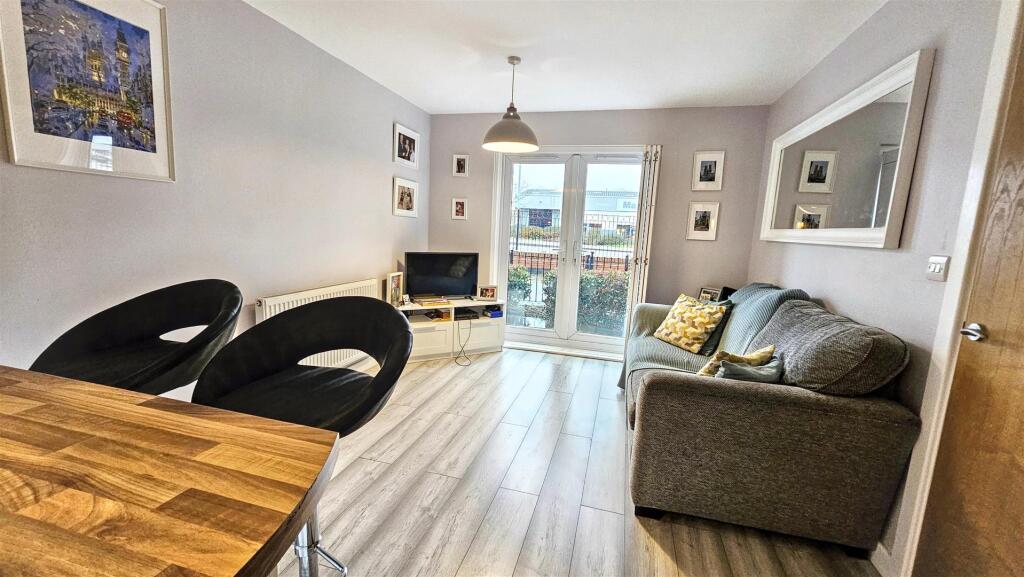 156 Ratcliffe Road, Loughborough photo 4