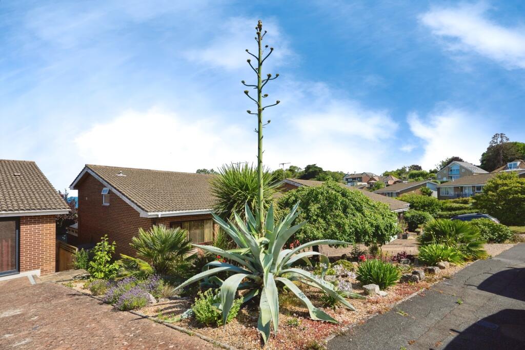 House in Seaview, Nettlestone and Seaview - View 5