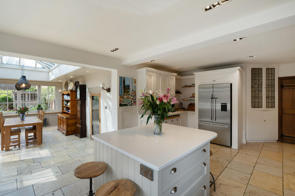 House in Warwick, Barford - View 2