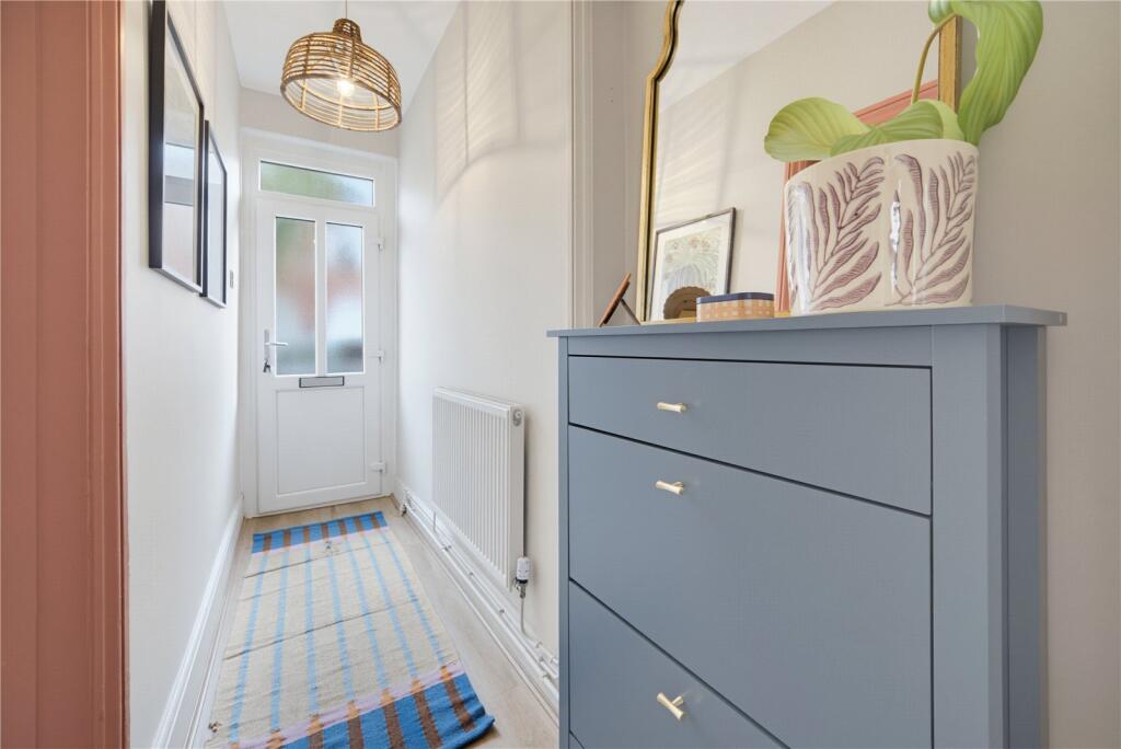 House in Cardiff, Adamsdown - View 2