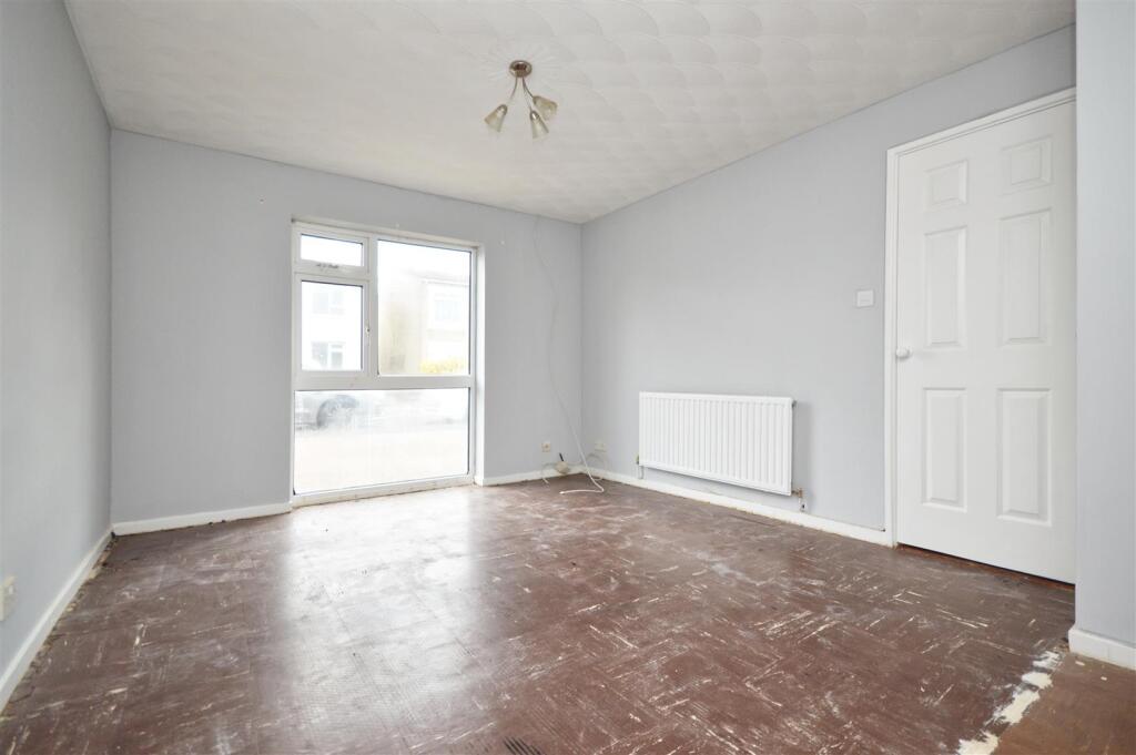 Winsham Close, Whitchurch, Bristol photo 3