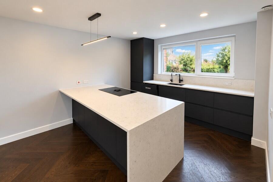 House in Kingston upon Thames - View 3