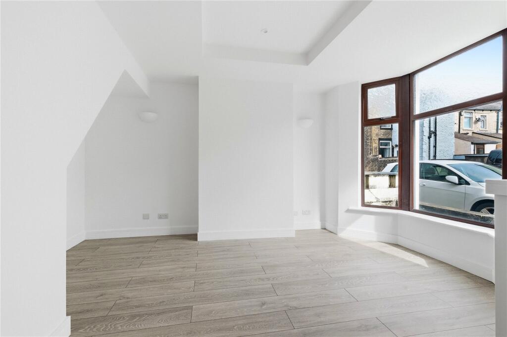 House in Blackburn - View 3