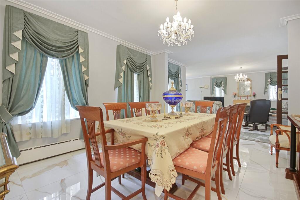 House in London - View 4
