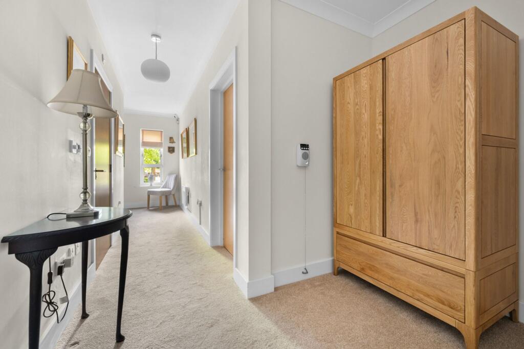 Apartment in Chester - View 5
