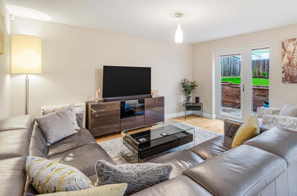 Dunston Road, Whittington Moor, Chesterfield, S41 photo 5
