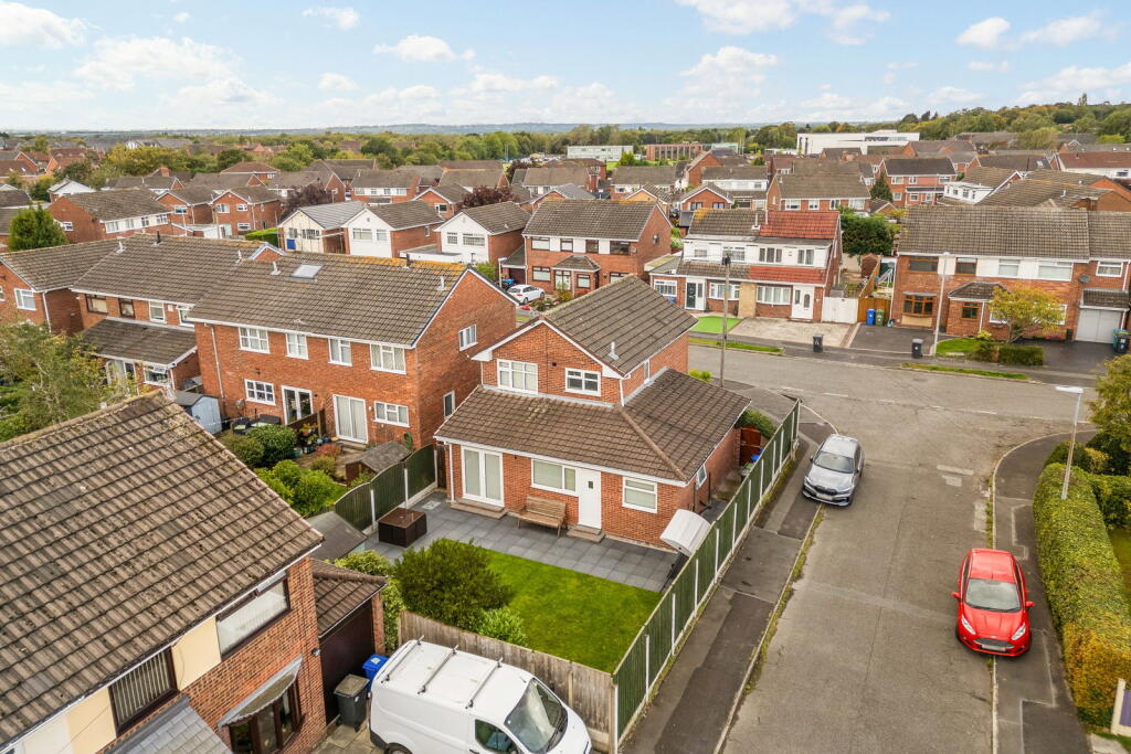 House in Warrington - View 4