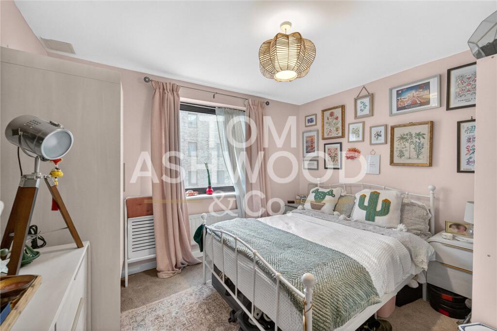 Apartment in London - View 4