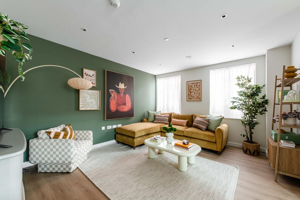 Apartment in Harrow - More
