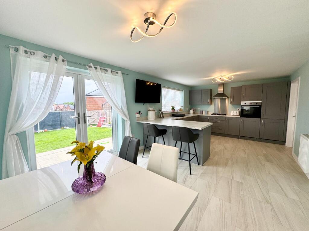 House in Middlesbrough, Normanby - View 3