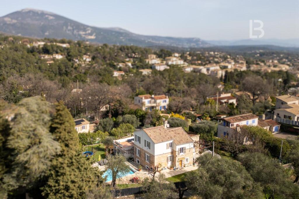 Main image of property: Provence-Alps-Cote d`Azur, Alpes-Maritimes, Le Rouret