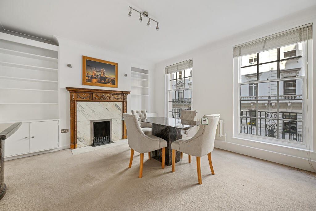 Apartment in London - View 2