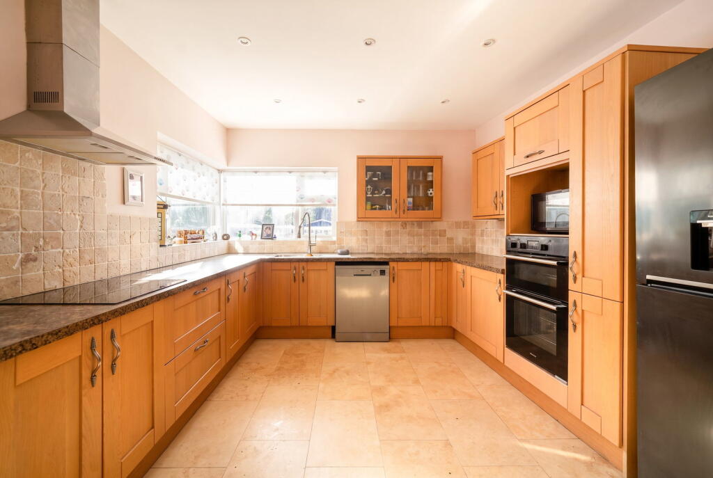 House in Solihull, Sharmans Cross - View 4