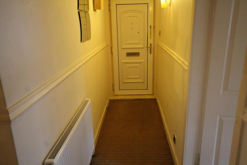 Apartment in Kilmarnock - View 3