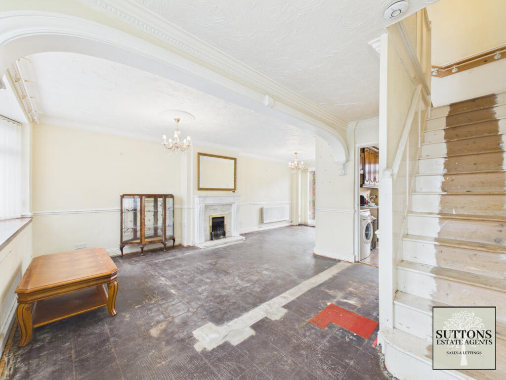 Main image of property: The Triangle, Allesley Park, Coventry, CV5 9LE