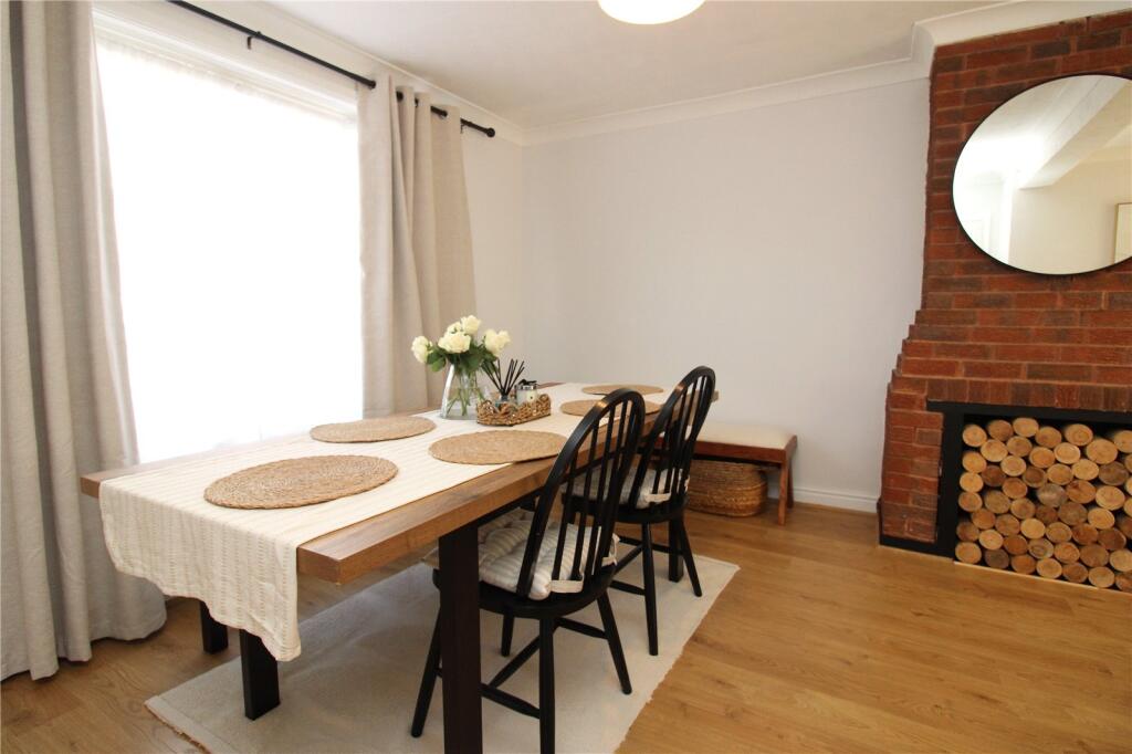 House in Portsmouth - View 5