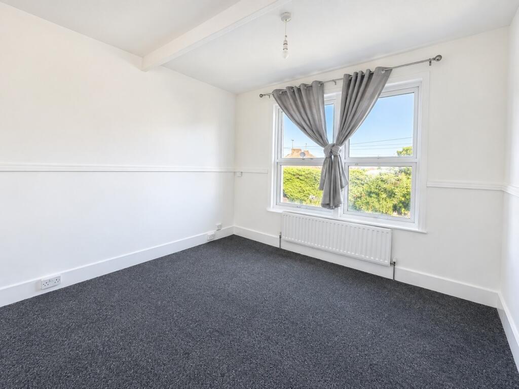 Apartment in Rochester - More