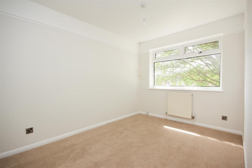 House in Wellingborough - View 5
