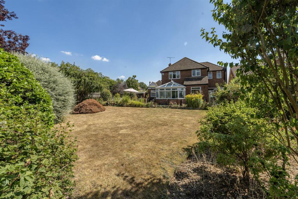 Additional image 22 of Woodstock Road North, St. Albans