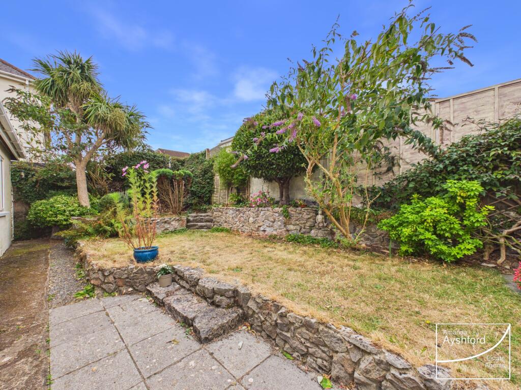 House in Torquay - More